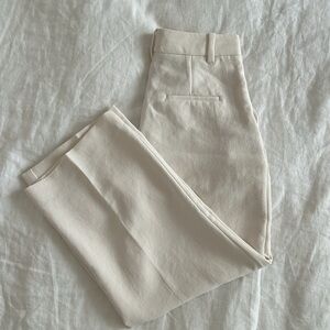 Effortless cropped pants